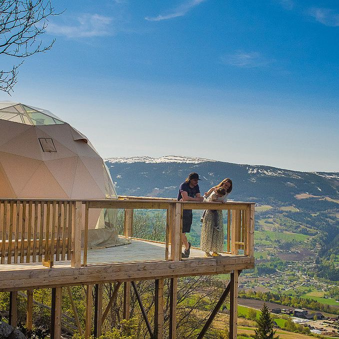 Dome Glamping