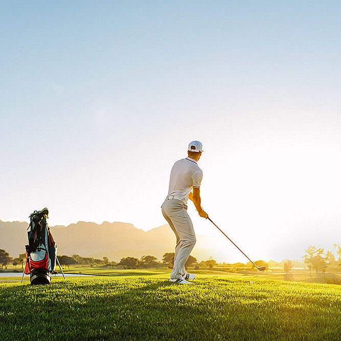 Hotellovernatting med golfpakke