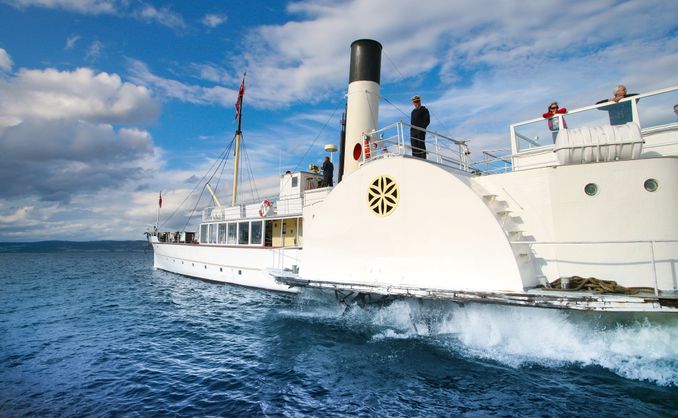 Hjuldamper med middag