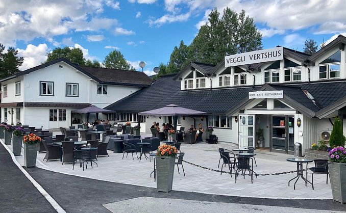 Overnatting, dresin, treretters og ølsmaking