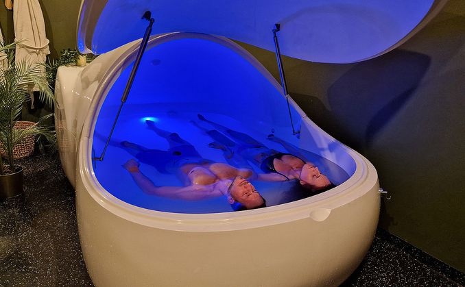 Parfloating med IR Sauna
