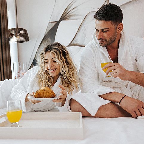 Hotellovernatting for to