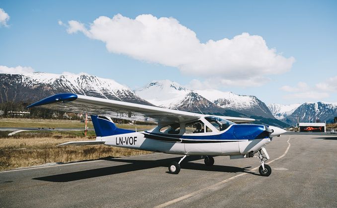 Rundflyging og introduksjonstur