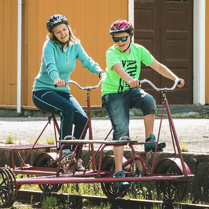 Dresinopplevelse med hotell