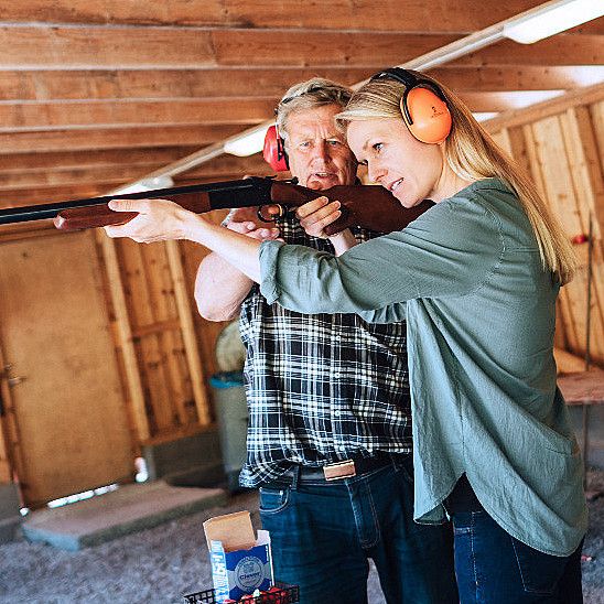 Leirdueskyting for to