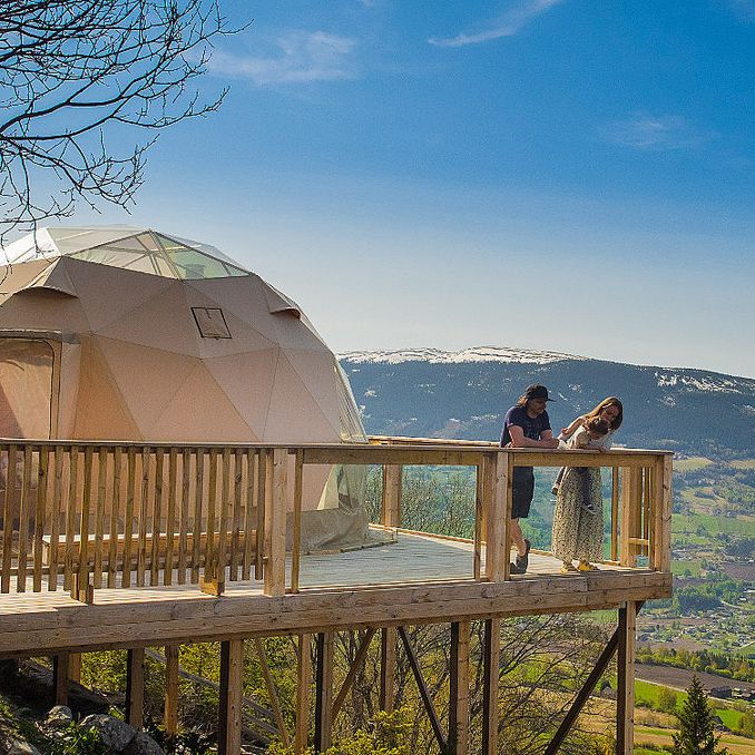 Dome Glamping